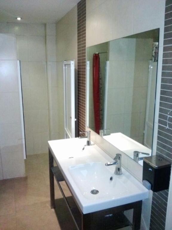 Residencia Malaga Backpackers Hostel Kültér fotó